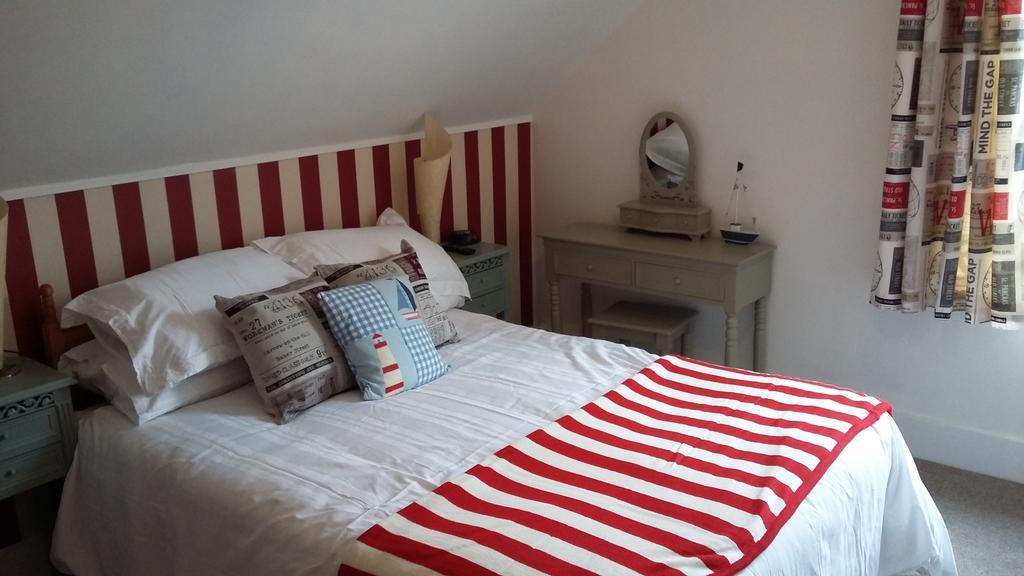Cambridge House Guest House Eastbourne Rum bild
